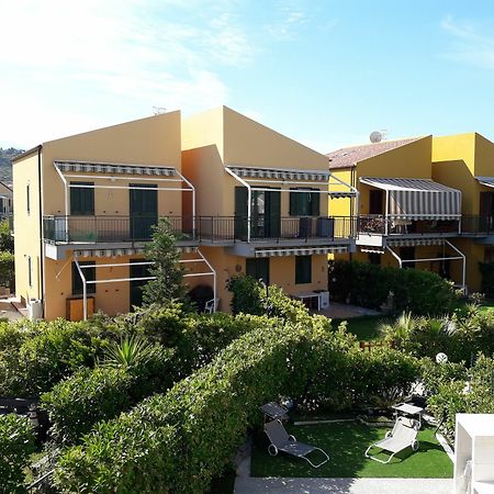 Villa Scenique Campofelice Di Roccella Buitenkant foto