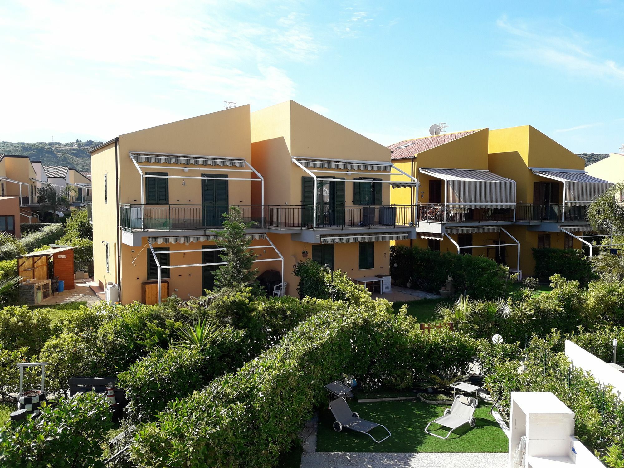 Villa Scenique Campofelice Di Roccella Buitenkant foto
